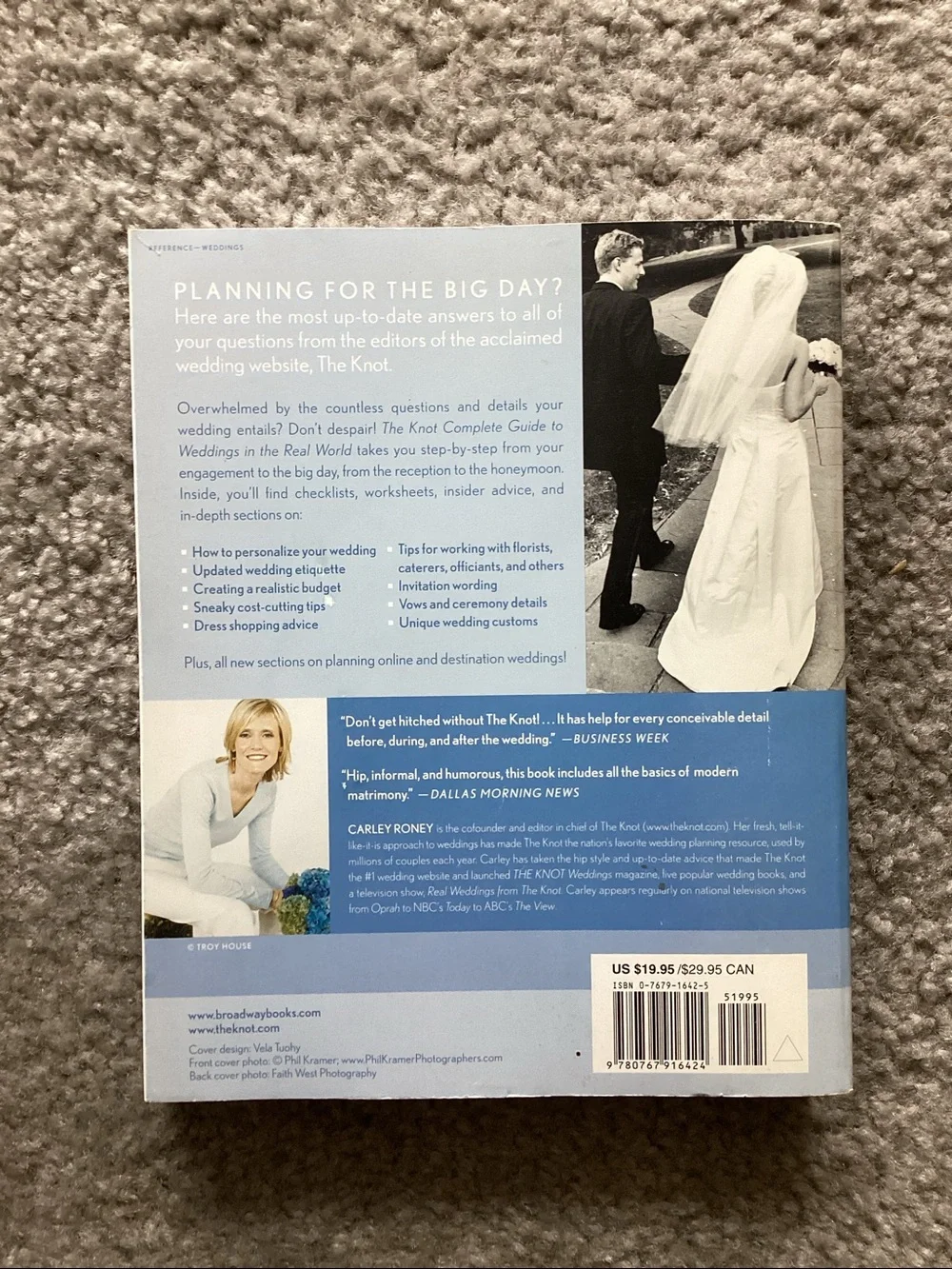 The Knot Complete Guide to Weddings — Blue Cover